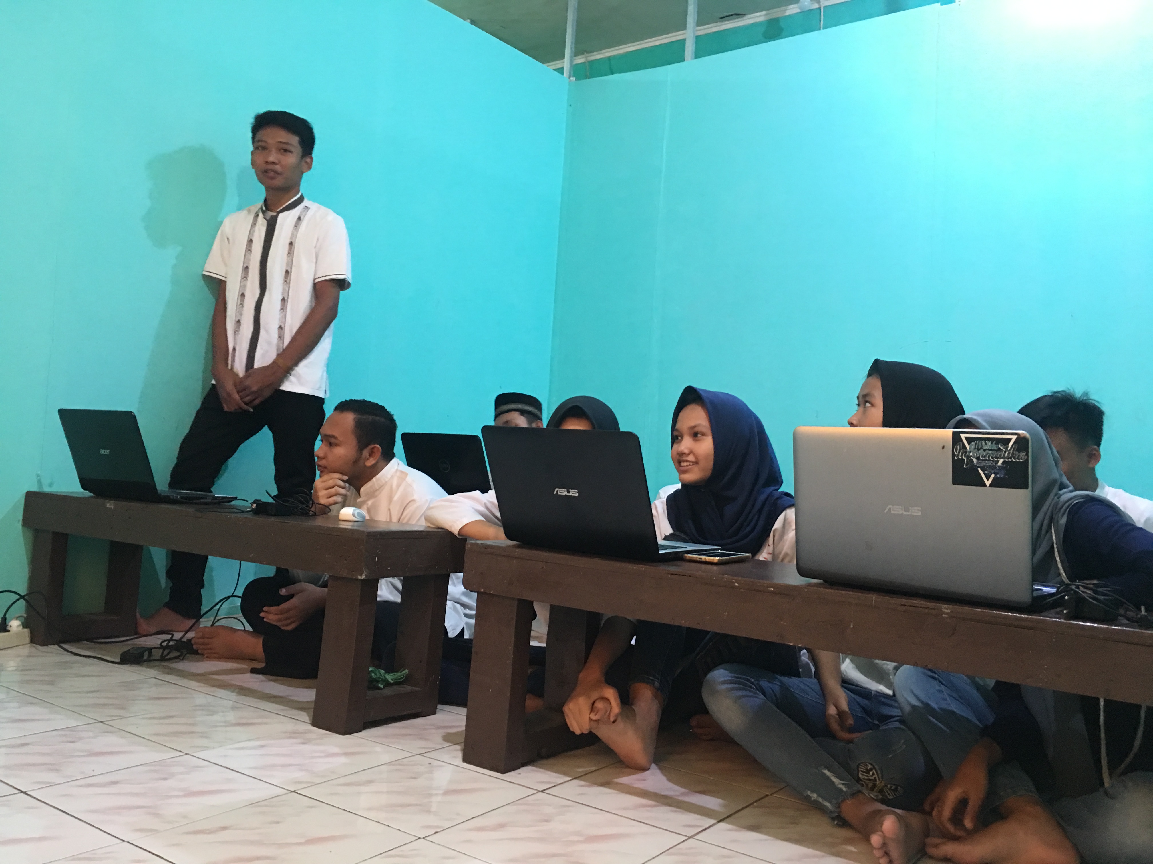 Belajar Bersama Anak-Anak Surga